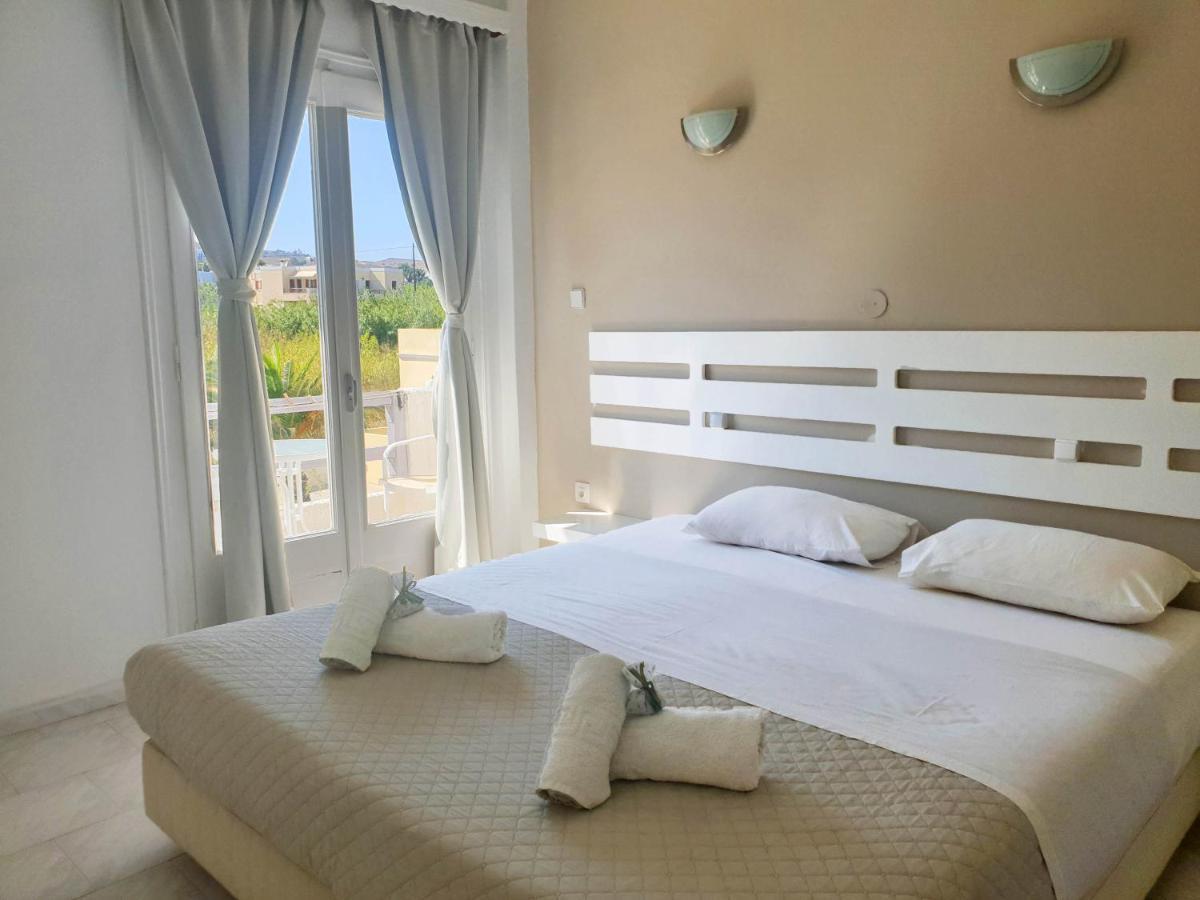 Syros Holidays Vári Esterno foto