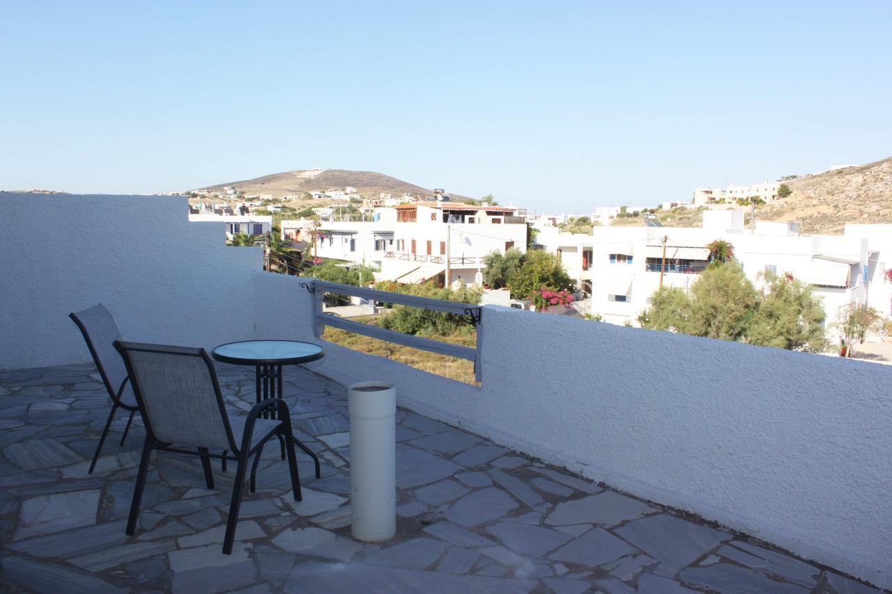 Syros Holidays Vári Esterno foto