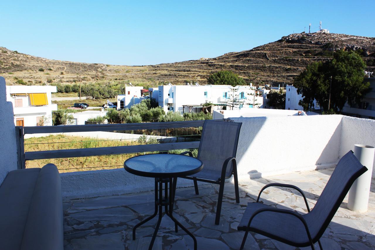 Syros Holidays Vári Esterno foto